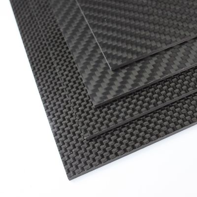 100% panel serat karbon ringan 3k lembaran serat karbon kustom CNC bagian serat karbon dengan harga pabrik