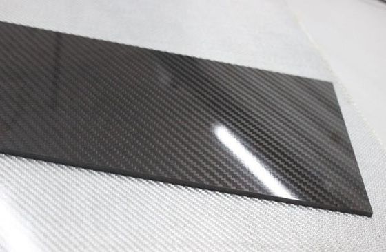 Tekan Panas 1mm 1.5mm 2mm 3mm 4mm 3K Twill Papan Serat Karbon Mengkilap